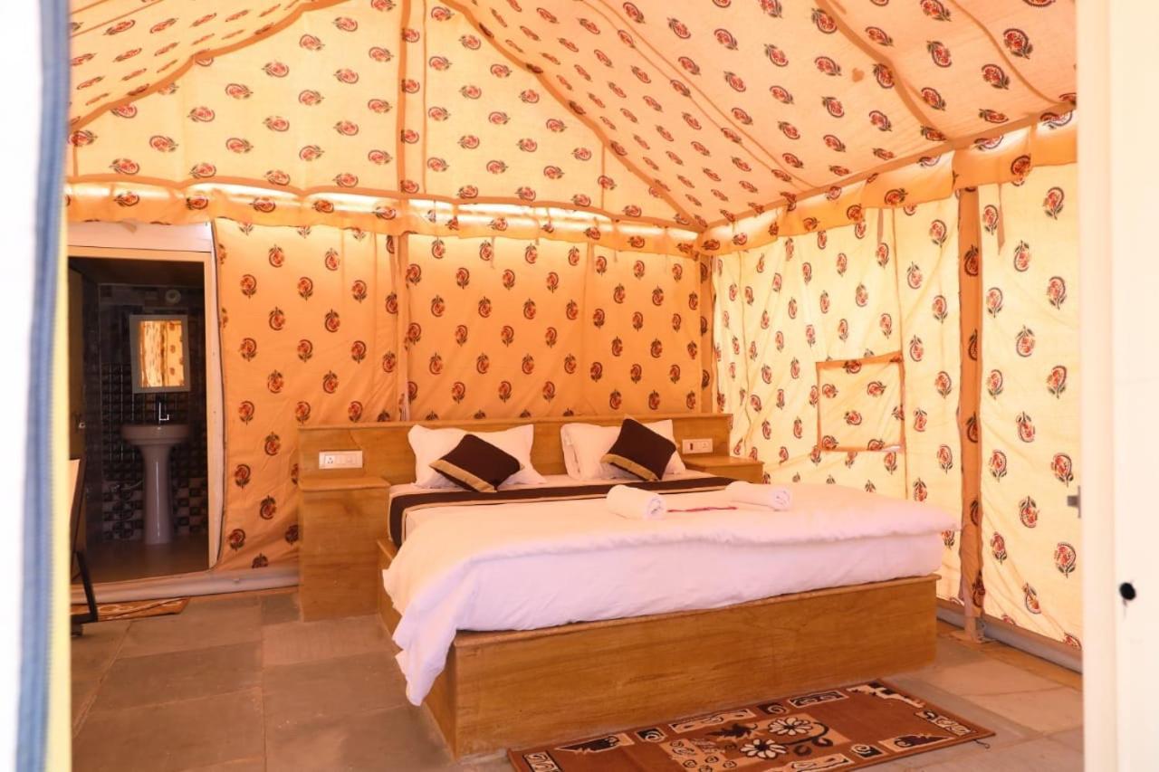 Sam Dunes Desert Safari Camp Otel Jaisalmer Dış mekan fotoğraf